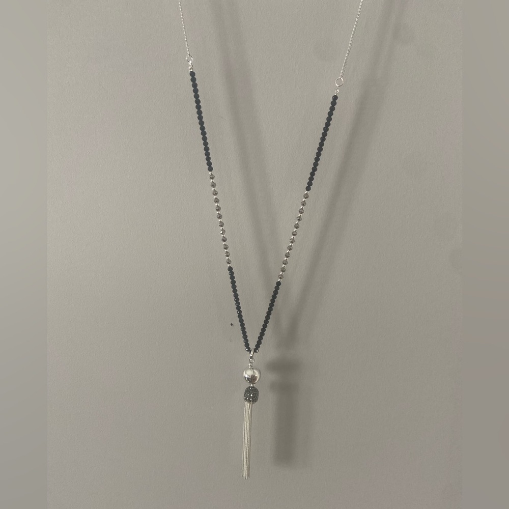Merx Jewellery long necklace